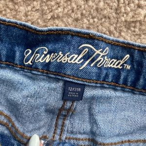 Ripped mom jeans